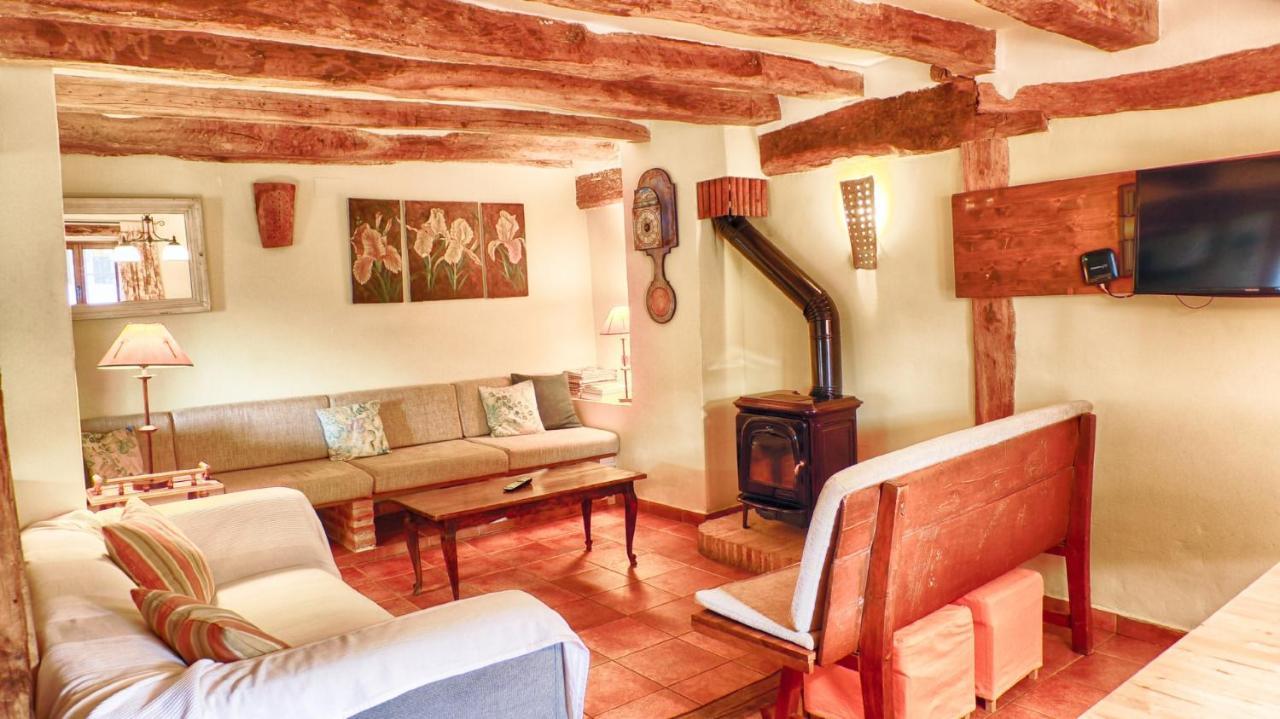El Abejaruco (adults Only) Landhaus